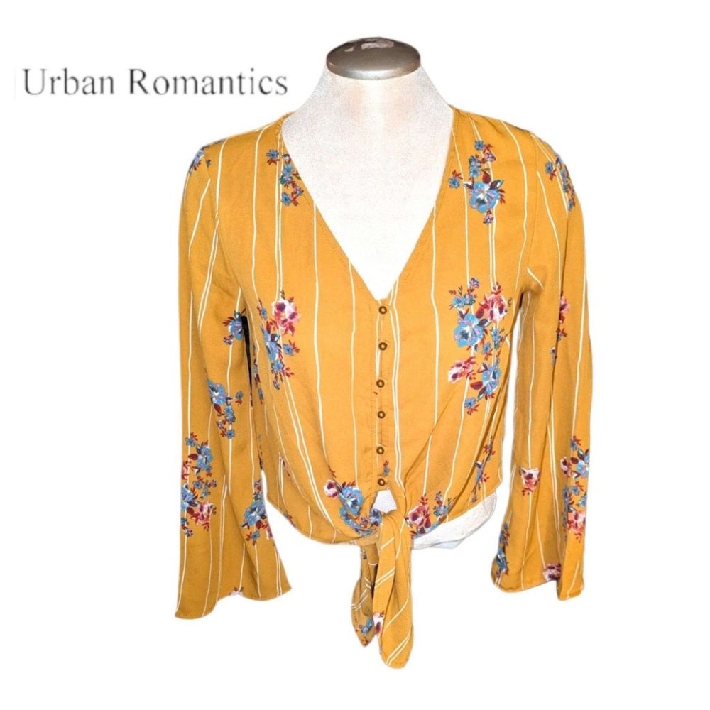 Urban Romantics front tie floral top